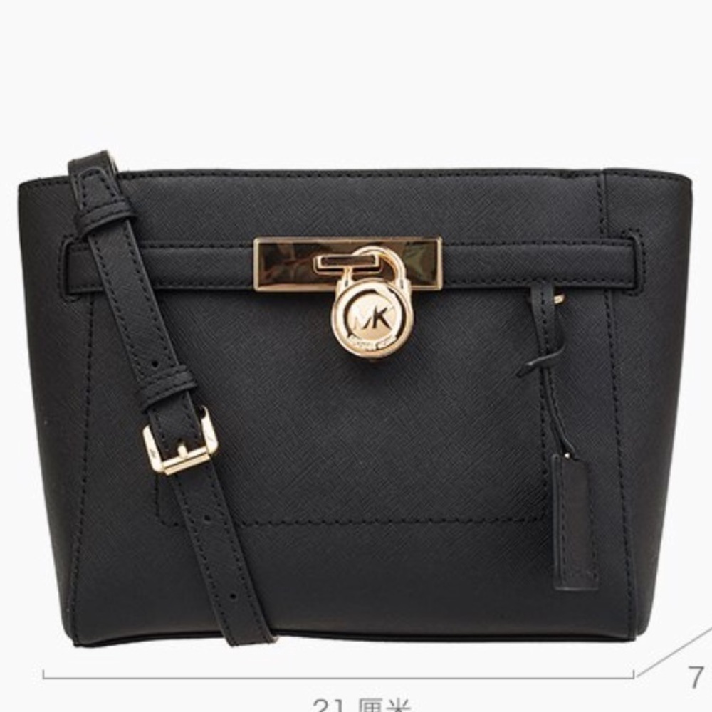 🔥 ON SALE 🔥 Michael Kors Hamilton Traveler Leather Mes…